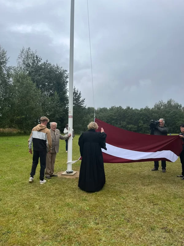 Piemiņas stenda atklāšana